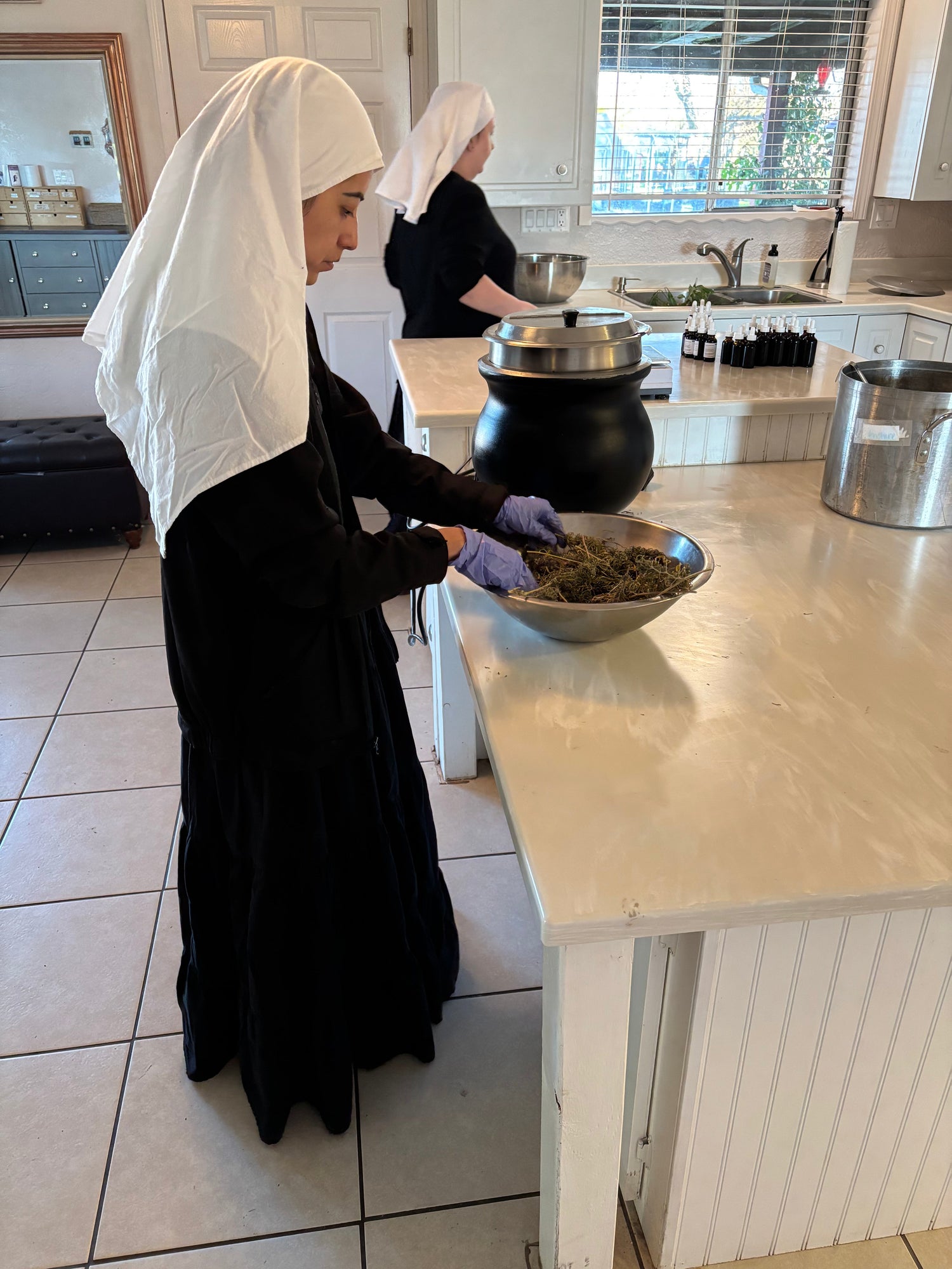 EDUCACIÓN Y SERVICIOS HERMANAS DEL VALLE