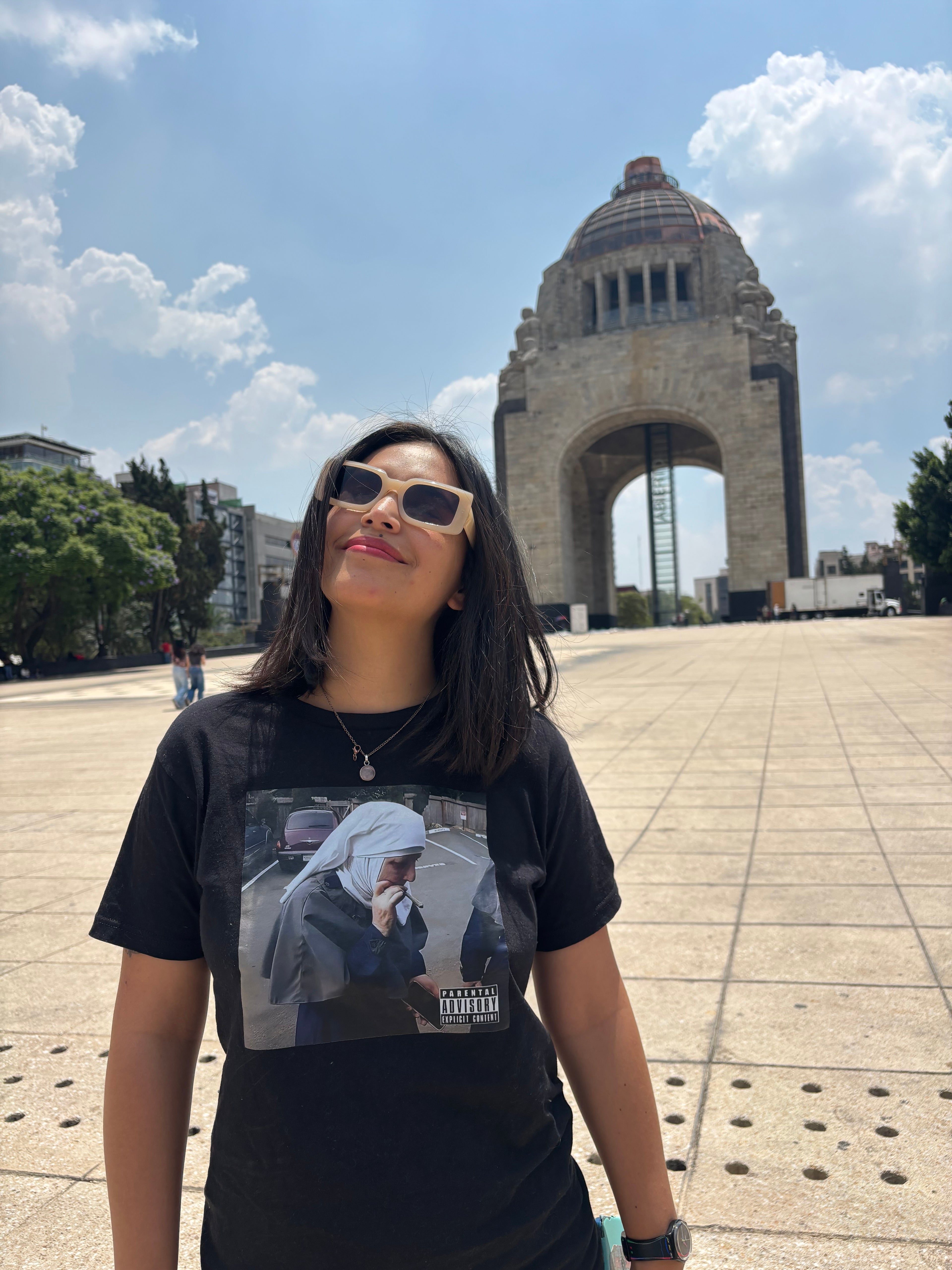 PLAYERA SISTER KATE "UN TOQUE DE FE"