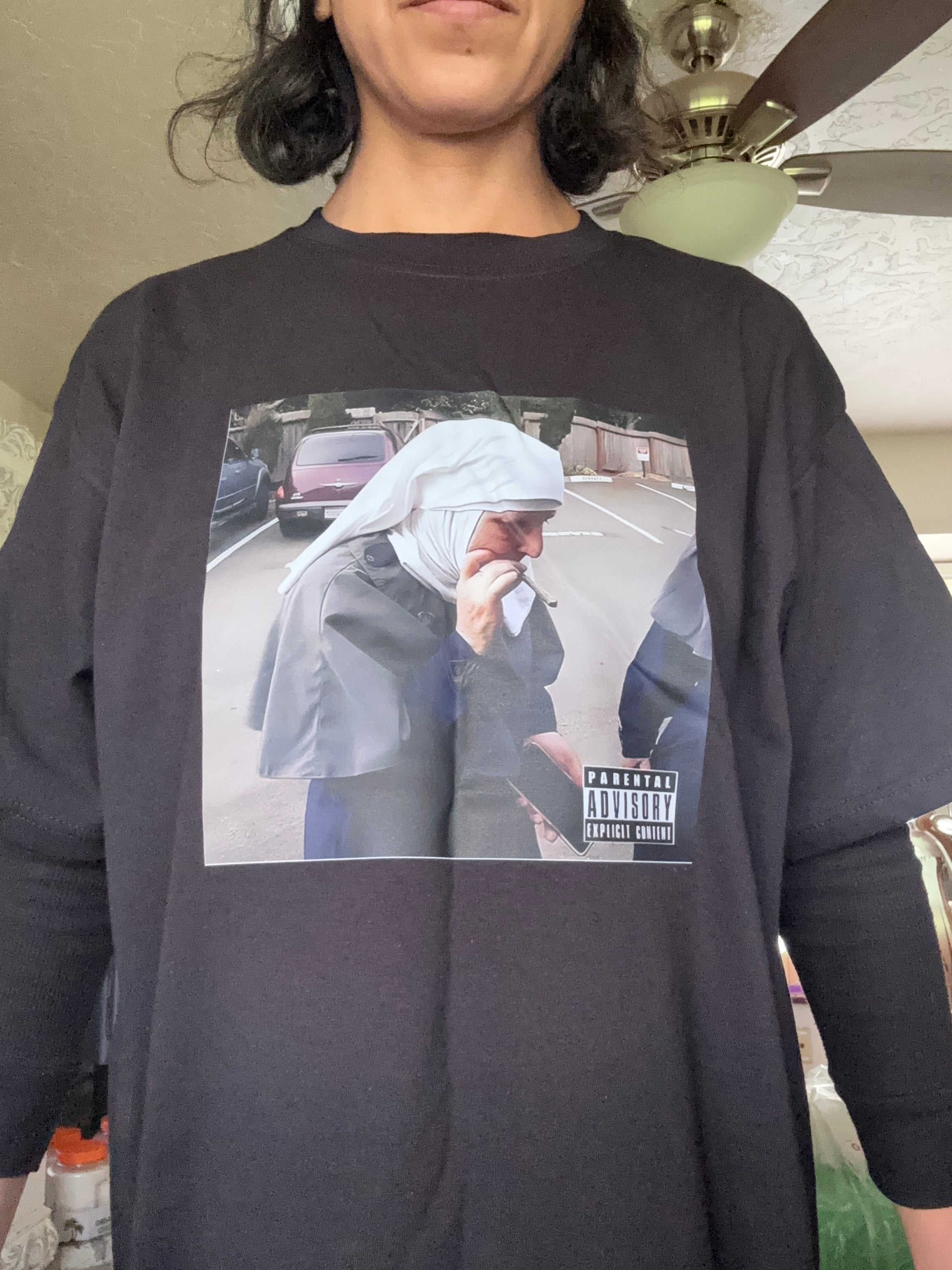 PLAYERA SISTER KATE "UN TOQUE DE FE"